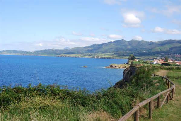 Hotel Monte Y Mar Колунга Экстерьер фото